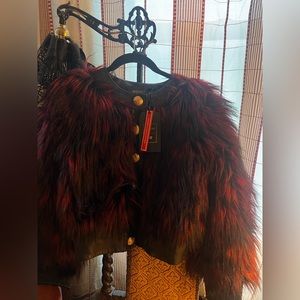 Balmain For H&M, burgundy faux fur jacket, size 4 (tags still on) 🖤🍷🖤